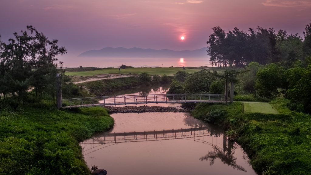 AIRSWING-313-1024x578