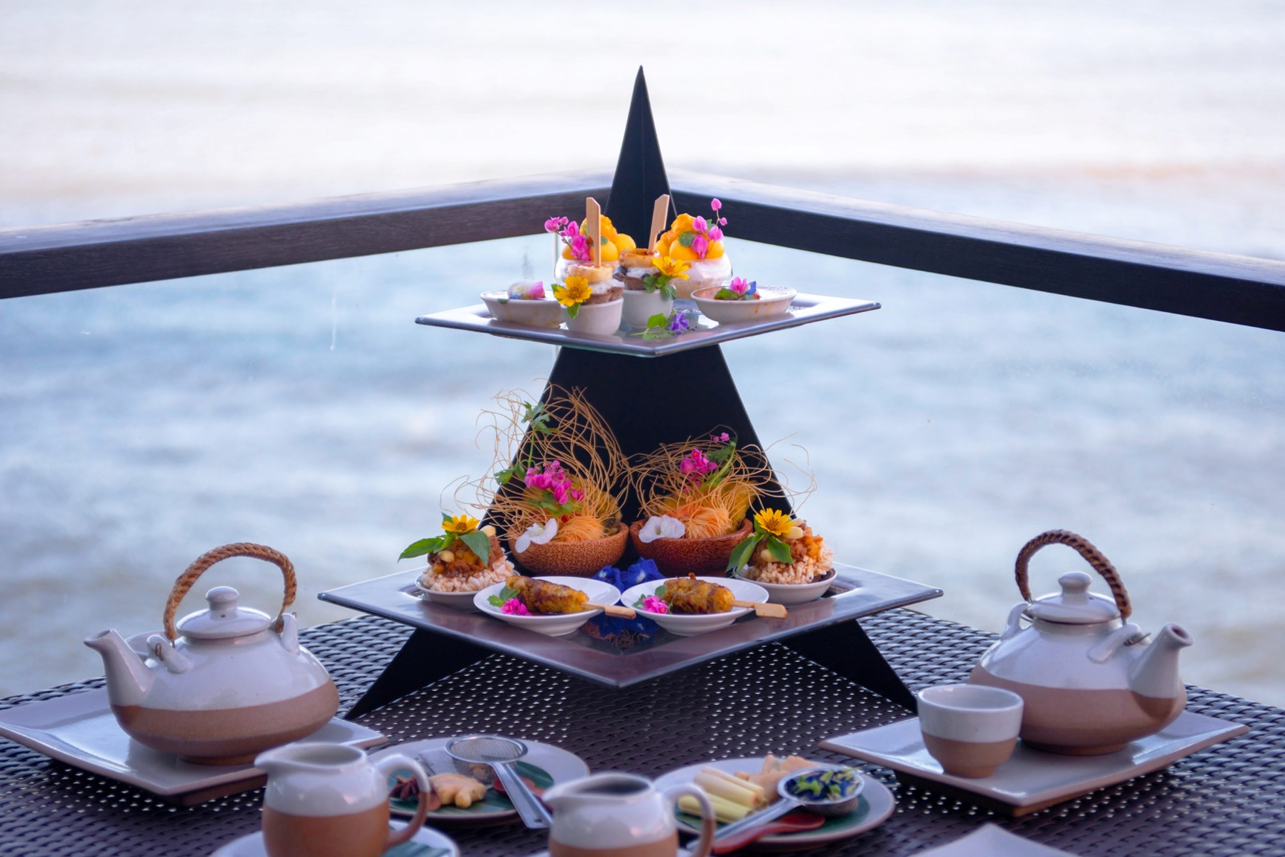 Afternoon tea Saffron