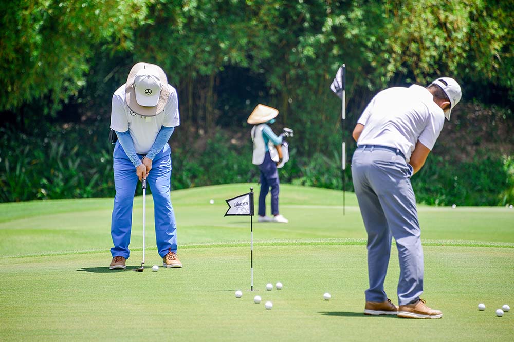 Driving Range Short Game 4