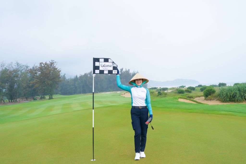 ho-19-san-golf-laguna-lang-co