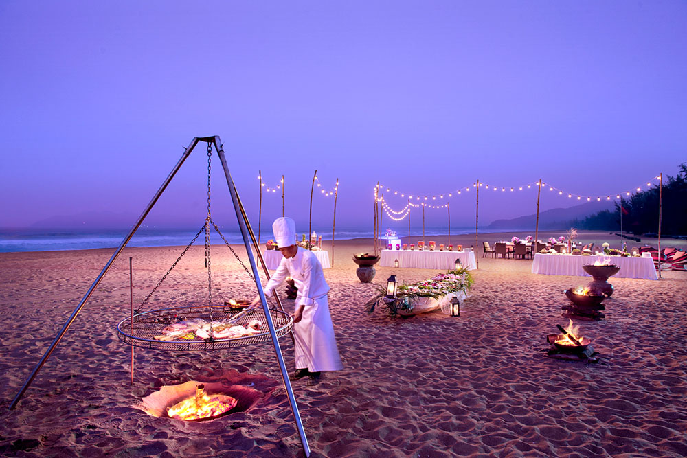 Romance-on-the-Beach-5.jpg