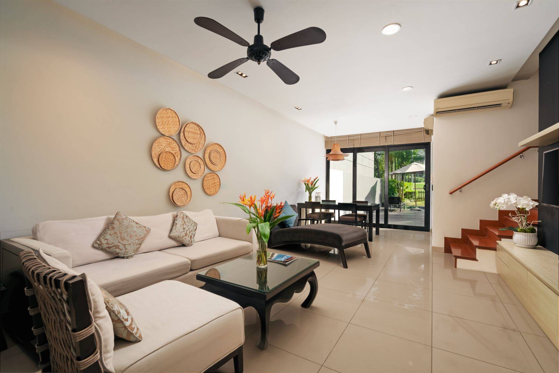 Laguna Parkside Residences Lang Co - Living Room