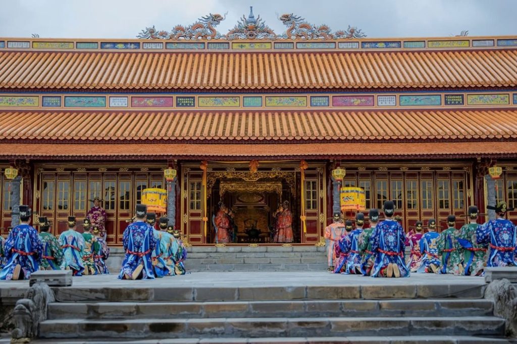 Điện Cần Chánh là nơi diễn ra các buổi thượng triều