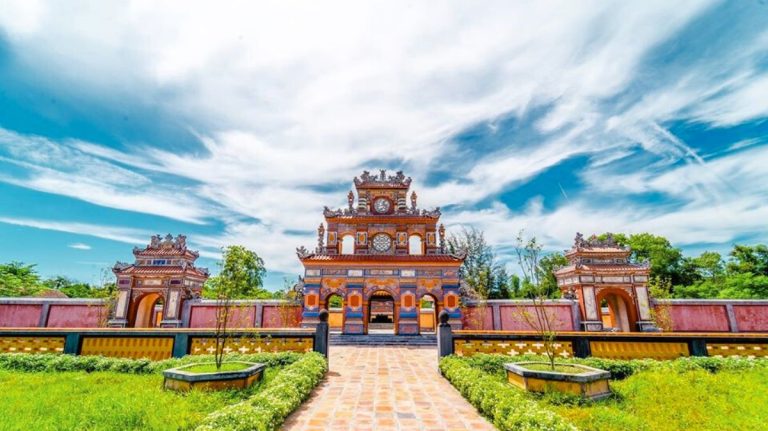 Lăng tẩm Huế của vua Dục Đức tại Huế