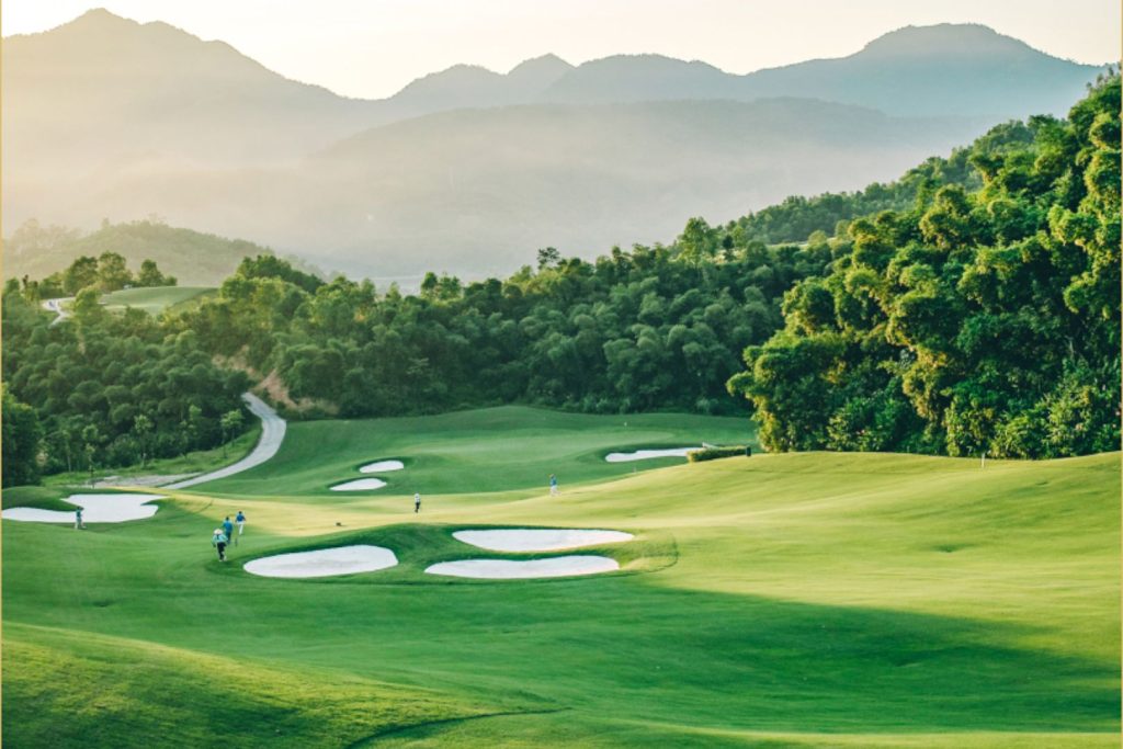 Tổng hợp các sân golf nổi bật tại miền Bắc Việt Nam mới nhất năm 2025