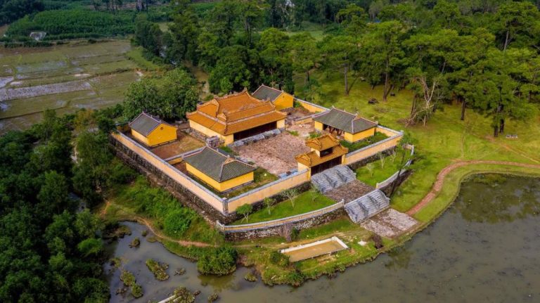 Lăng vua Gia Long - Điểm đến an yên cho chuyến du lịch Huế (Tomb of Gia Long - A Serene Destination for Your Hue Travel Itinerary)