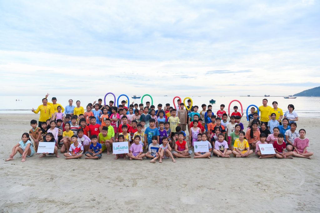 Chương Trình Phòng Chống Đuối Nước  cho học sinh địa phương 2025 tại Laguna Lăng Cô