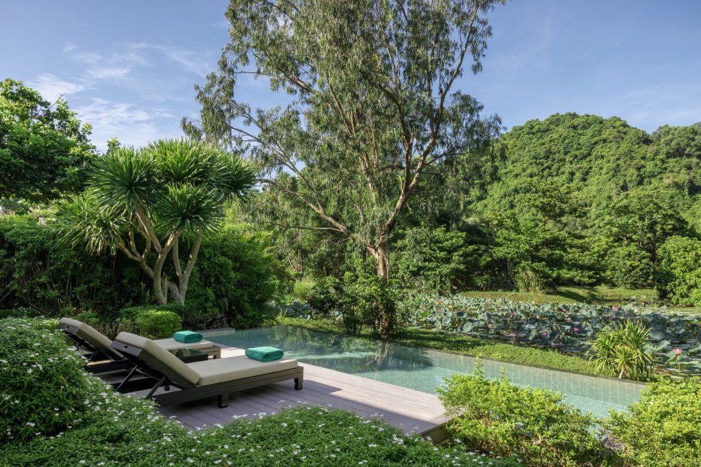 Lagoon Pool Villa - Villa hồ bơi hướng đầm tại Banyan Tree Lăng Cô