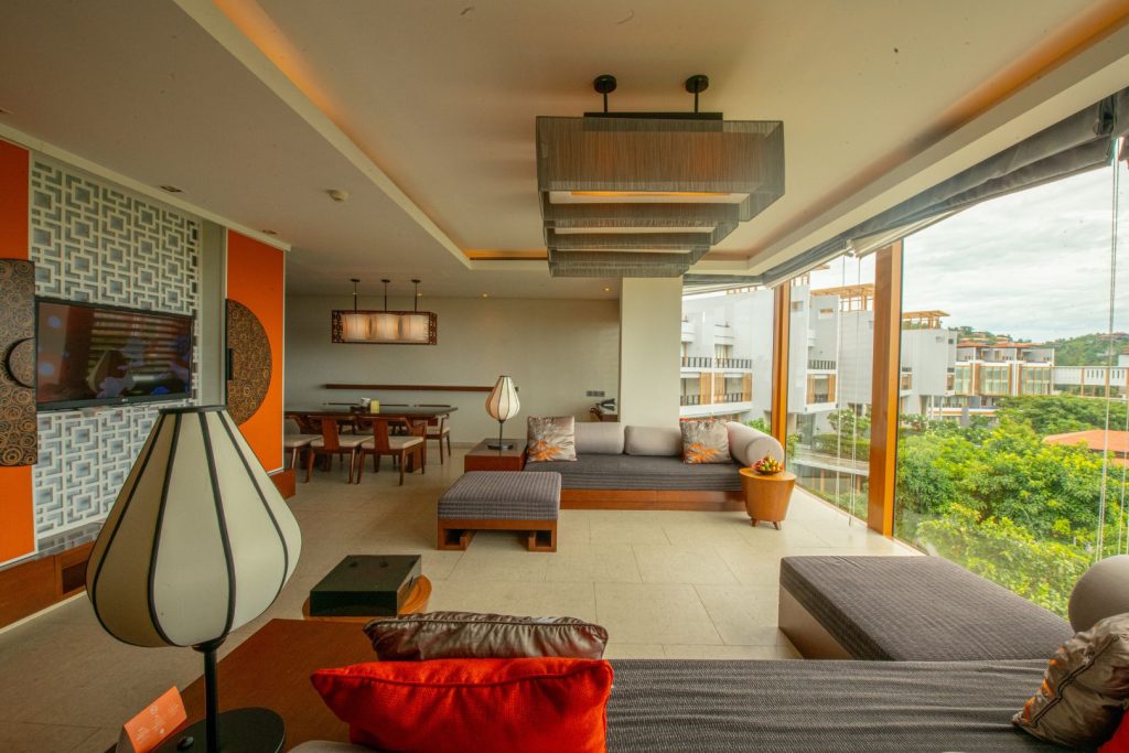 SkyPool_Seaview_Two_Bedroom_Loft_(1)