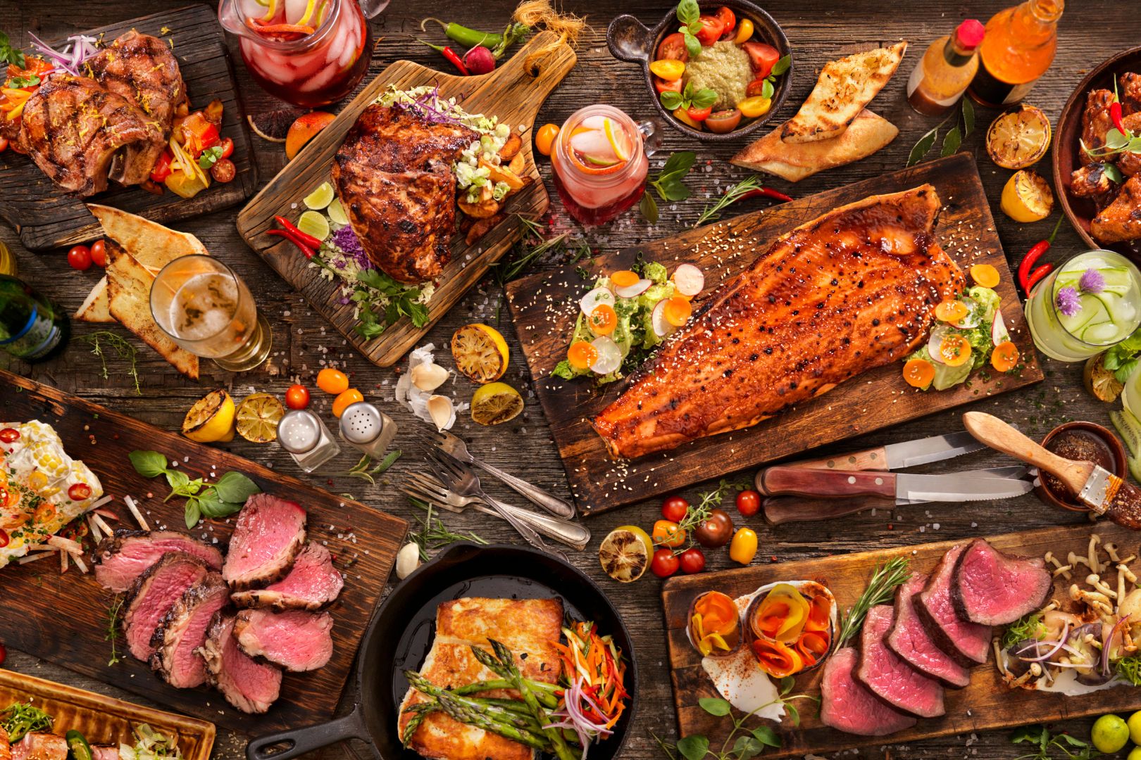 Tiệc mừng ngày giáng sinh mùa lễ hội 2025