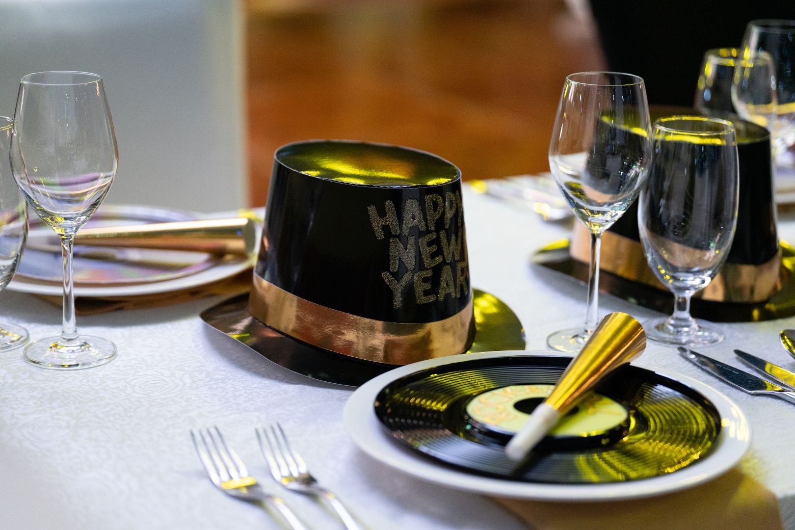 dạ tiệc đón năm mới mùa lễ hội 2025 tại laguna lăng cô