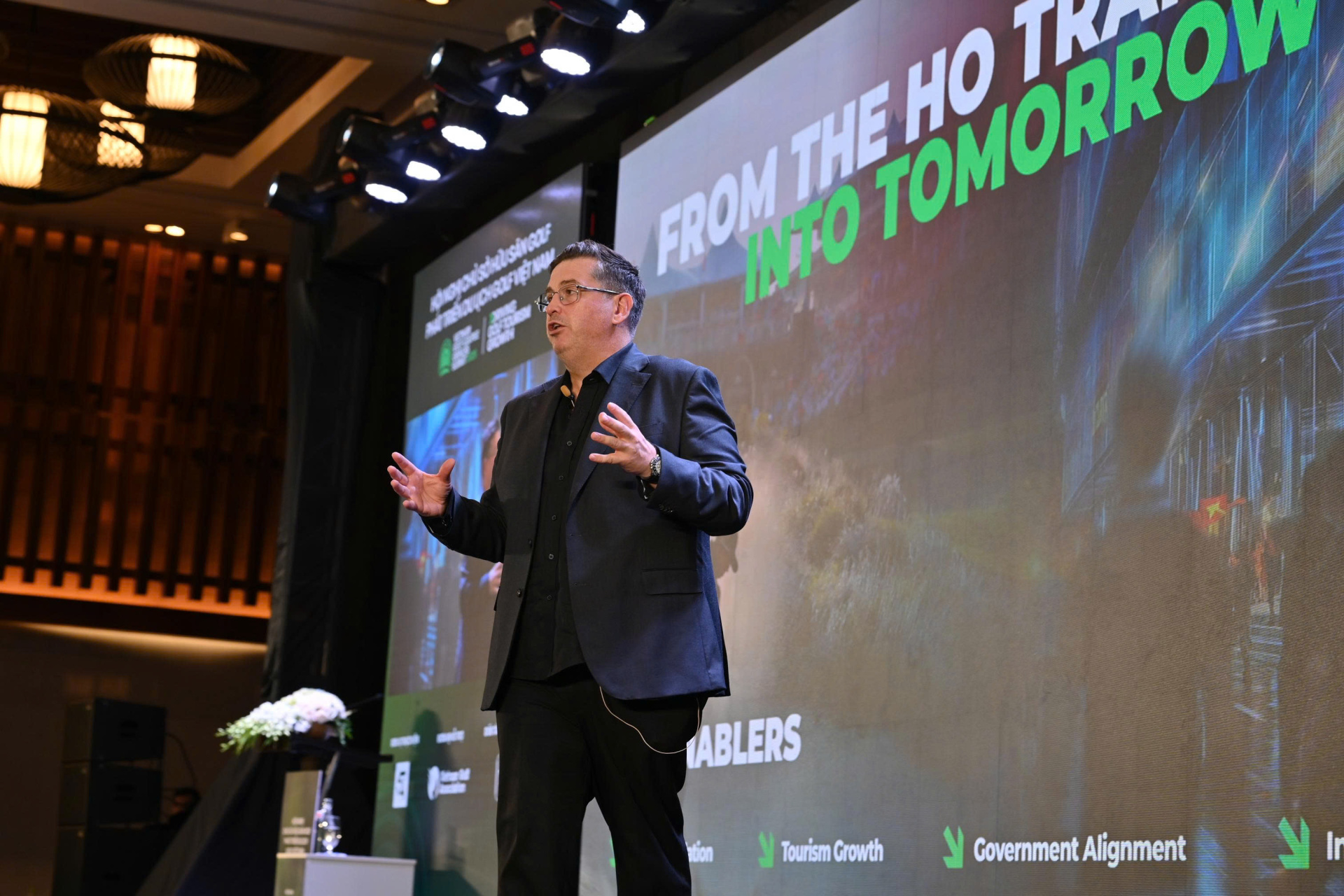 Ông Jed Moore, CEO 54 chia sẻ về tiềm năng của ngành công nghiệp thể thao golf cho kỷ nguyên phát triển Golf Việt Nam