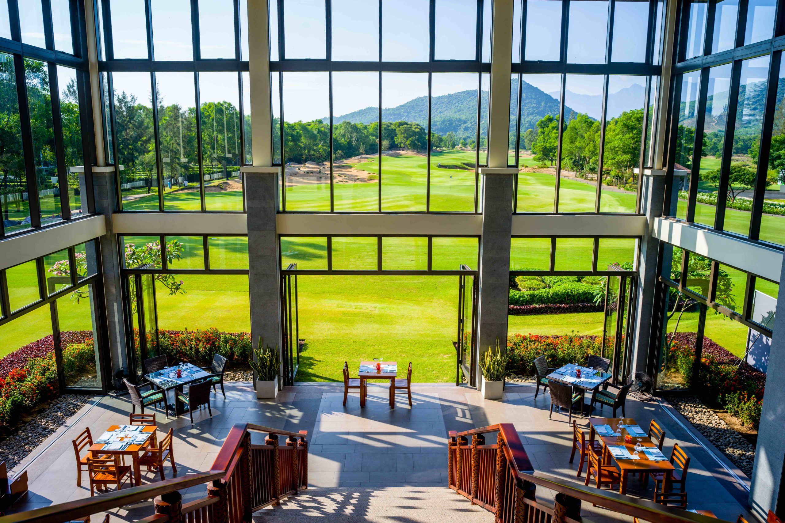 Laguna Golf Lăng Cô tiến hành nâng cấp, mở rộng Clubhouse