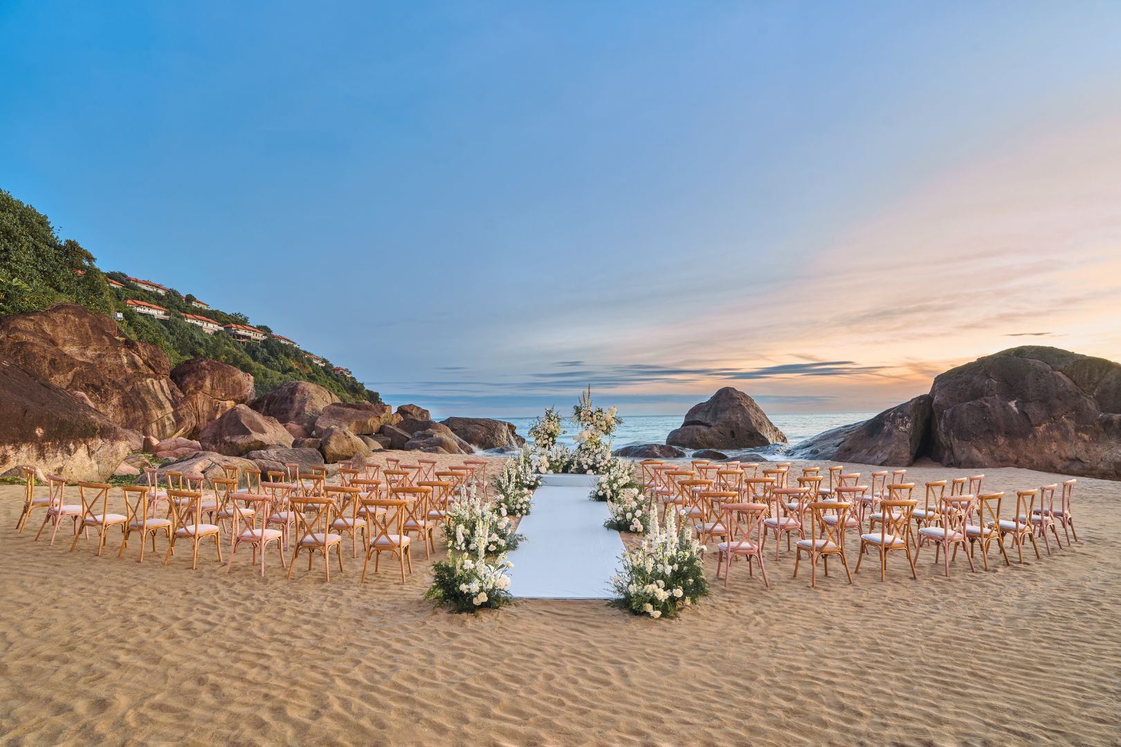 Beachfront wedding experience at Banyan Tree Lăng Cô in Central Vietnam