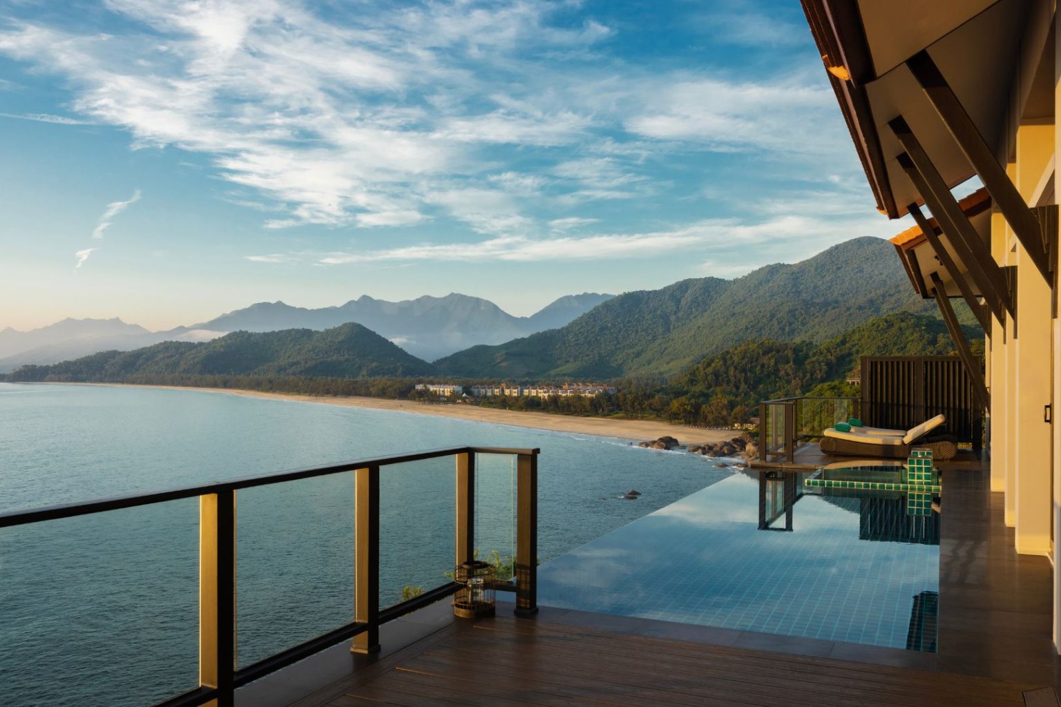 Banyan Tree Lăng Cô Named Asia’s Leading Luxury Beach Resort 2026