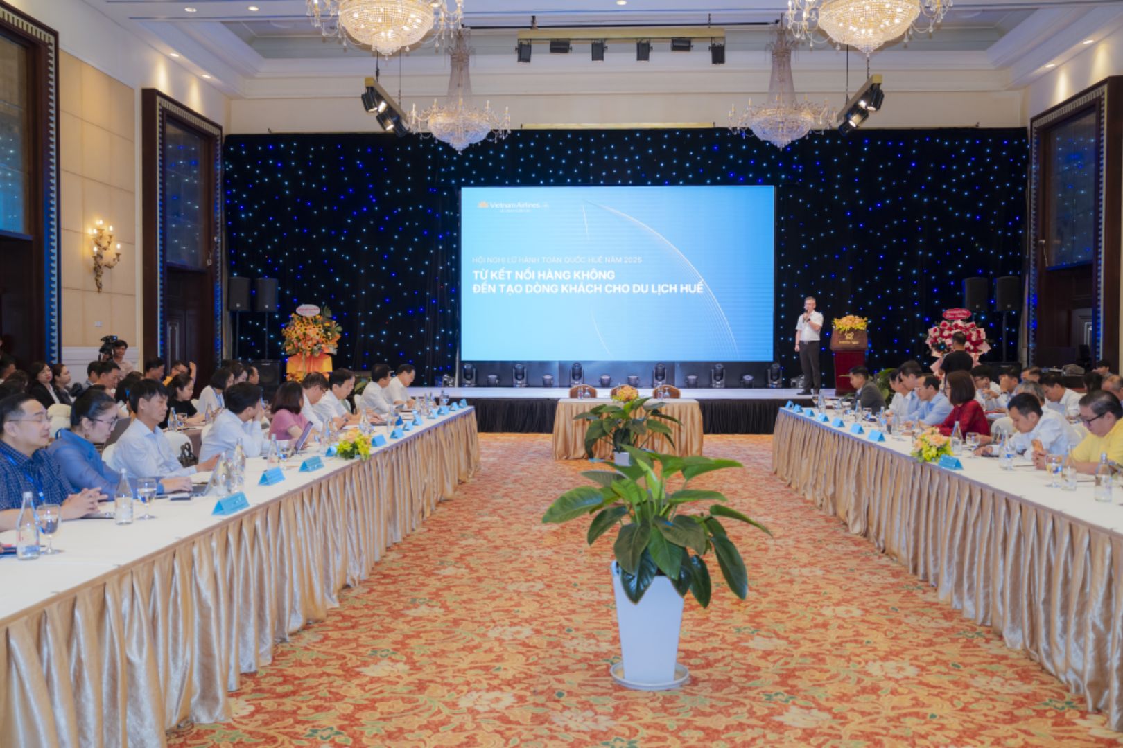 Đại biểu tham luận tại hội nghị du lịch lữ hành Huế 2026