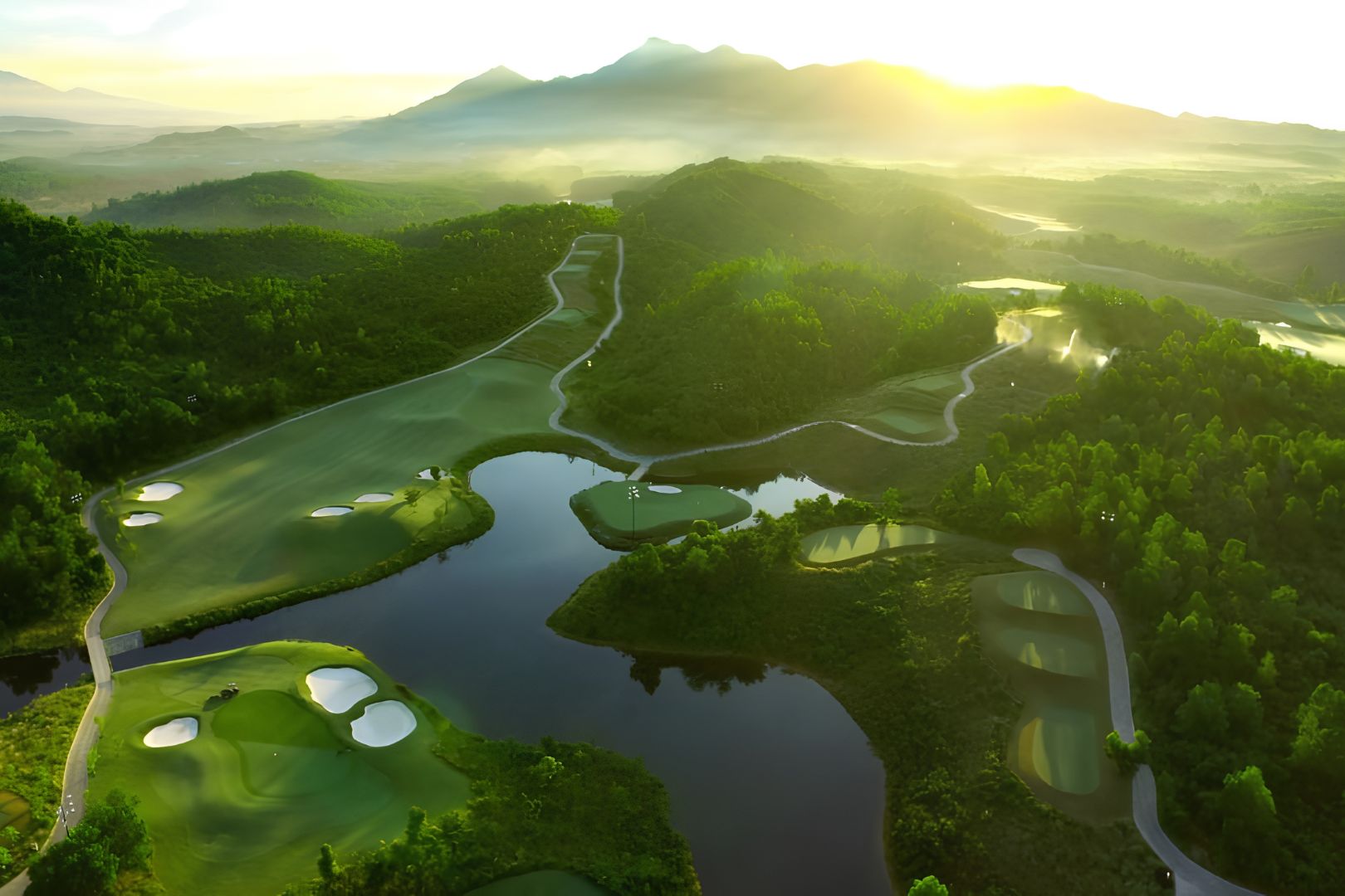 Du lịch golf Việt Nam tại sân golf Bà Nà Hills Đà Nẵng