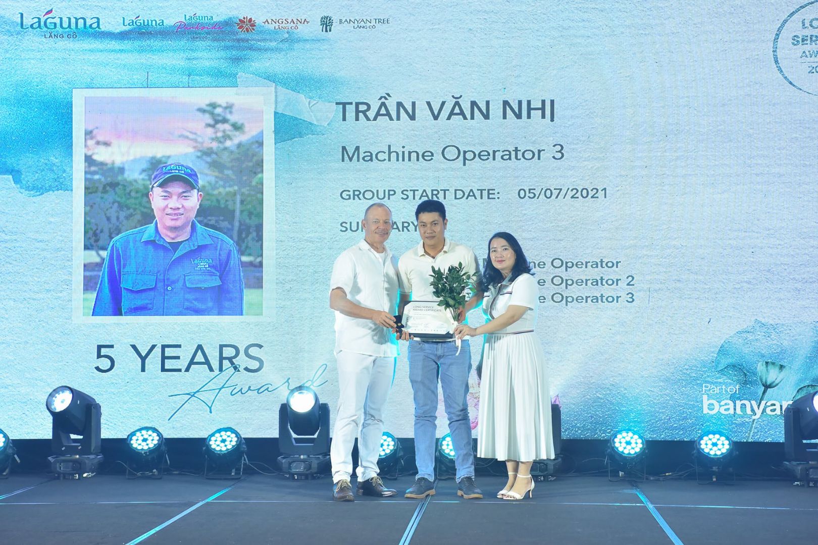 laguna-lang-co-long-service-awards-tri-an-doi-ngu-nhan-su (6)
