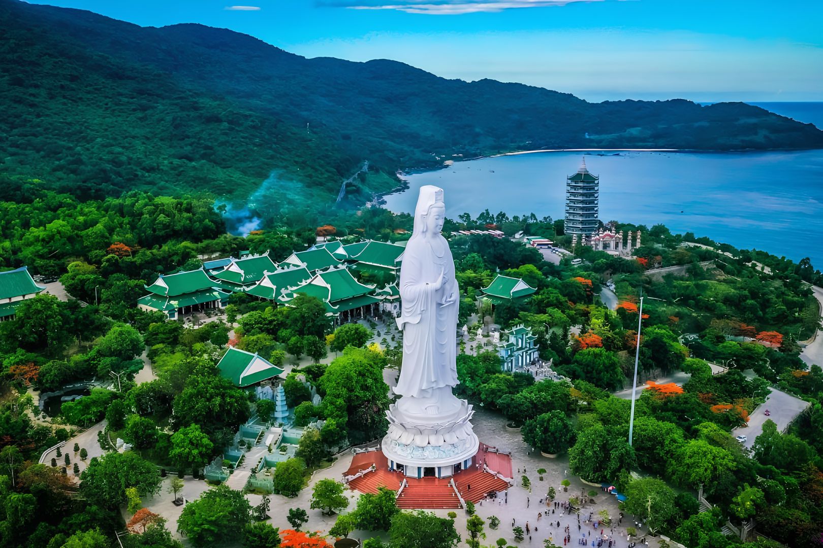 Panoramic view of Son Tra Peninsula from above