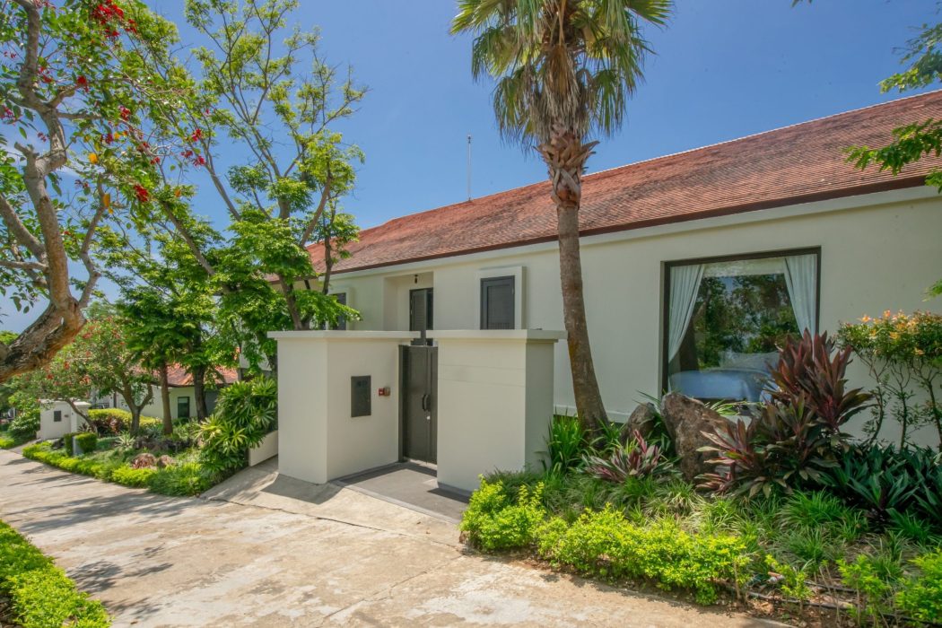 Three_Bedroom_Hill_Villa_BT509_1